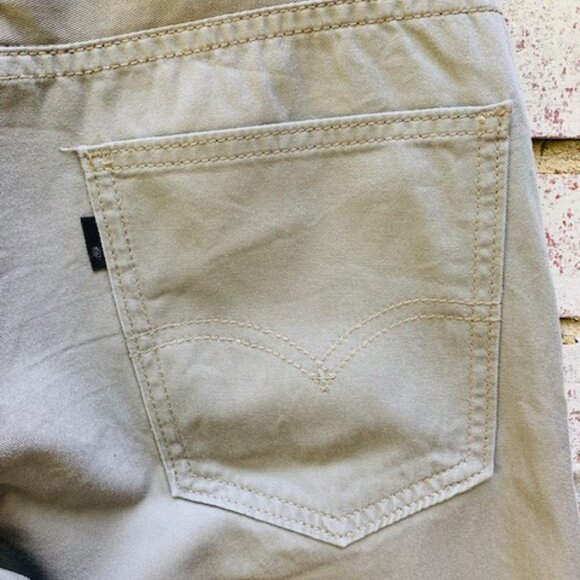 Levi’s Men's 511 Khaki Pants 29x32 - Picture 5 of 9